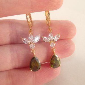 18K Yellow Gold Filled Peridot Green Diamond Zircon Flower Earrings 2.46ctw Gift